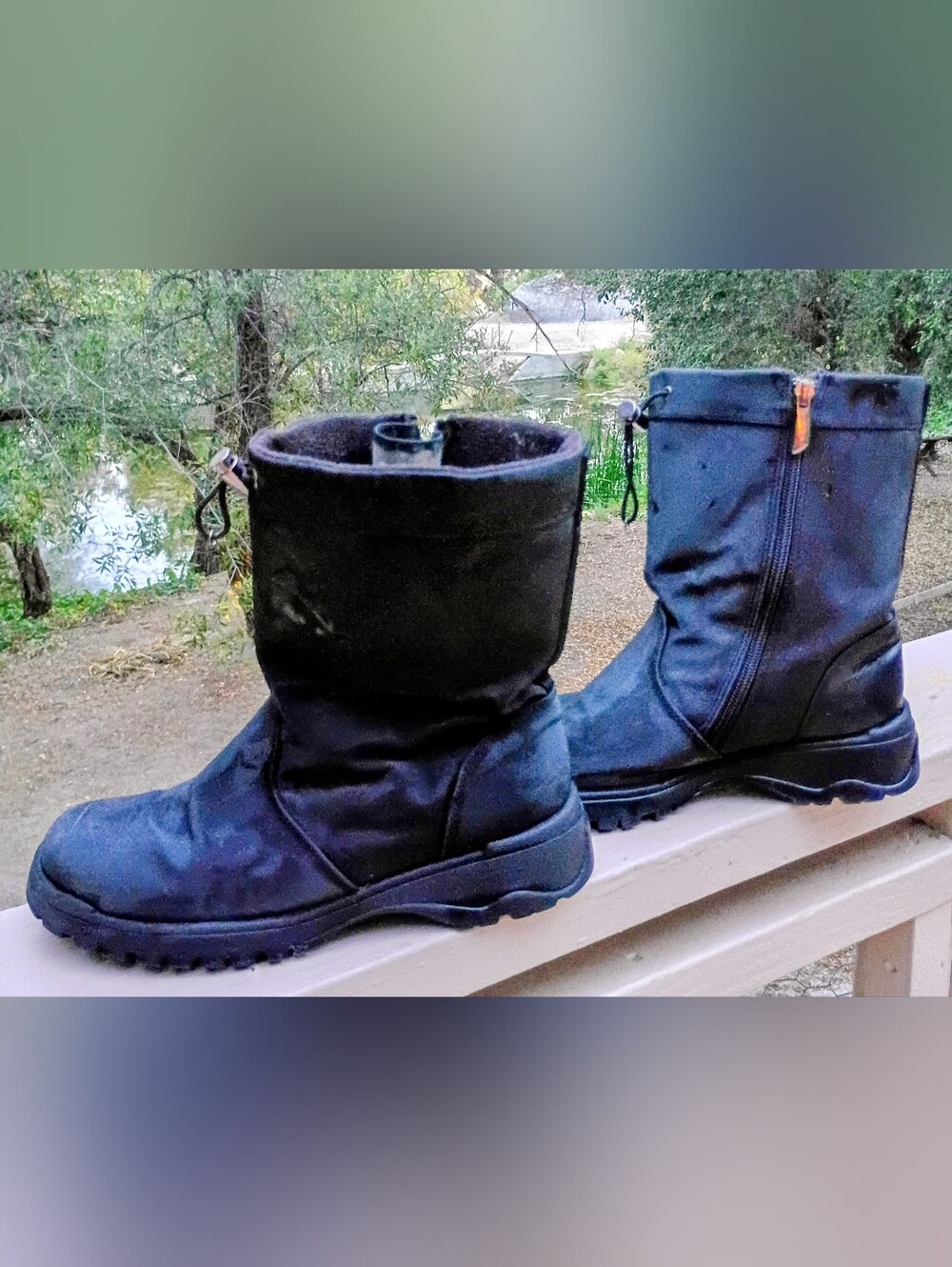 Khombu Waterproof Snow Boots (8) Cinch Top &Zip Up